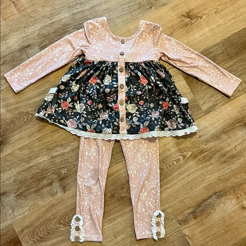 Cheeky Plum Cora Play Set in Spiced Nutmeg size 5T